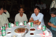Tuấn (chủ tiệm vàng Tuấn Phú), Diệp Thái Thôn, Nguyễn Trí Mẫn